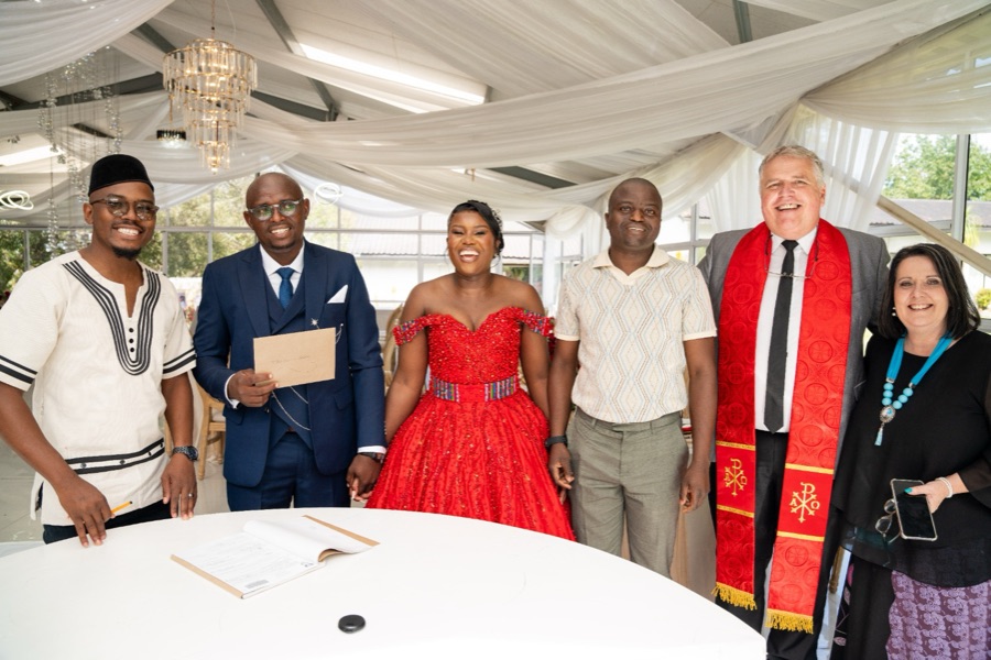 Wedding ceremony by Dr. Gerrit Rademeyer in Malmesbury